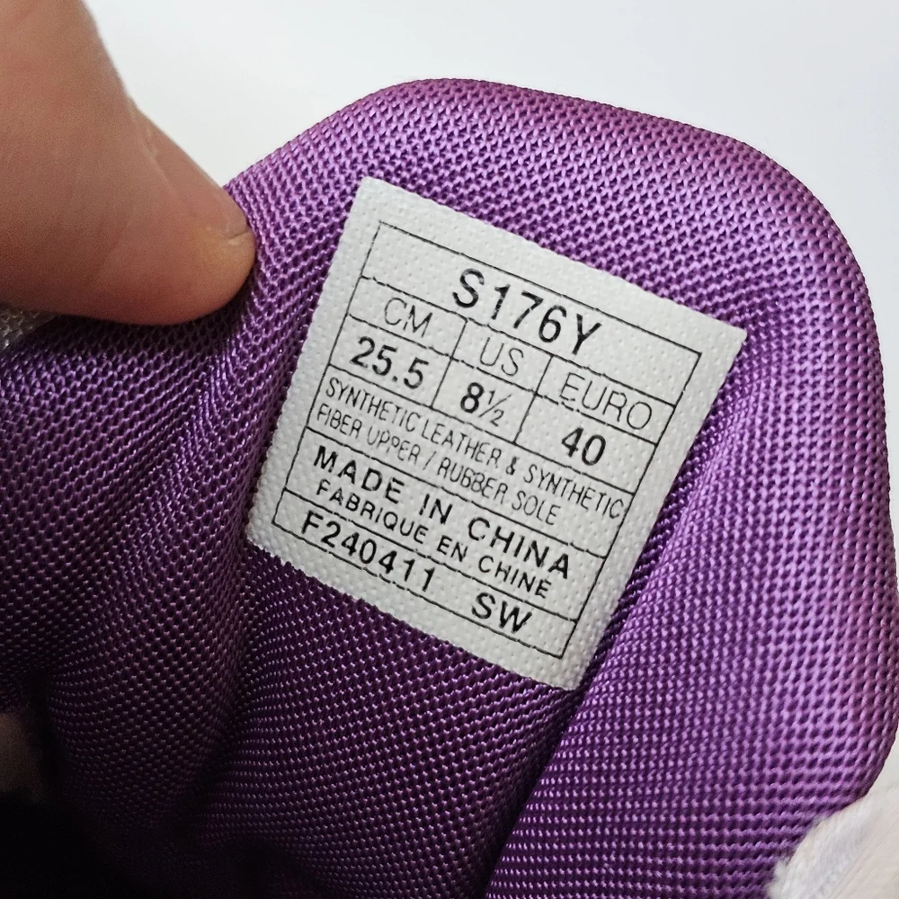 Rare Y2K ASICS Gel-Naomi Sneakers Women’s 8.5 Ivory Purple Silver Running Shoes